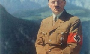 Hitler thật sự đã trốn thoát bằng cách... phẫu thuật thẩm mỹ?