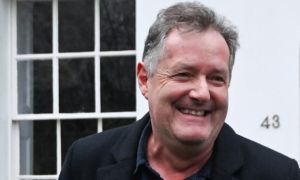 Người dẫn chương trình Good Morning Britain mất việc sau các chỉ trích Meghan