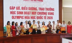 Hải Phòng chi gần 5 tỉ thưởng học sinh, giáo viên đoạt giải cao