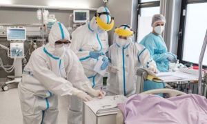 Thế giới đối diện khủng hoảng nhân lực y tế, 3.000 y tá chết vì COVID-19