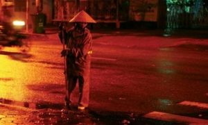 Tiếng chổi tre của Mẹ....
