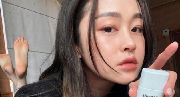 Người Hàn Quốc sở hữu làn da bừng sáng khiến cả thế giới phải ghen tị, bí mật...