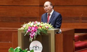 Thủ tướng: ‘Năm năm biết bấy nhiêu ngày - Mười lần chất vấn càng ngày càng xuân’