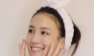 Da có lỗ chân lông to ngoác hay mụn đầu đen chi chít cũng sẽ láng căng chỉ...