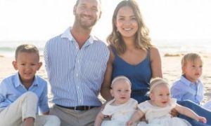 Cuộc sống gia đình như mơ của ‘người không tay chân’ Nick Vujicic