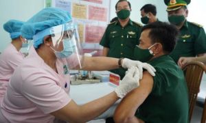 Phân bổ vắc xin ngừa COVID-19, TP.HCM được chia nhiều nhất nước