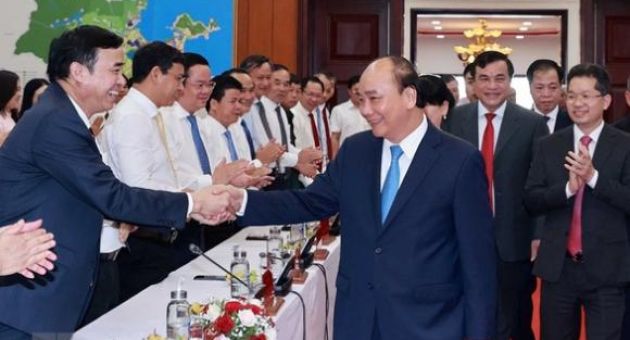 Chủ tịch nước Nguyễn Xuân Phúc: Đà Nẵng, Quảng Nam cần tạo dấu ấn riêng, thành...