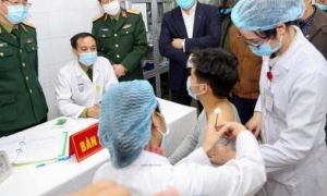 Việt Nam thêm 5 ca COVID-19 mới cách ly ngay sau nhập cảnh
