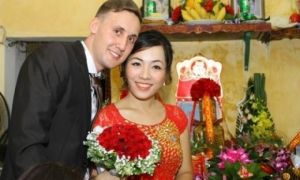 Chàng trai Đức 'ăn chực' để cưa đổ cô gái Việt