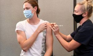 WHO đang xem xét đề xuất sản xuất vắc xin COVID-19 công nghệ mRNA ở Việt Nam