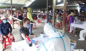 Thêm 10 ca COVID-19, Đà Nẵng siết mạnh: hạn chế ra ngoài, cấm tập trung quá 5...