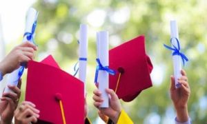 Trình độ đào tạo tiến sĩ của Việt Nam kém thế giới một bậc?