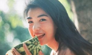 Bao nhiêu tuổi không quan trọng, phụ nữ càng