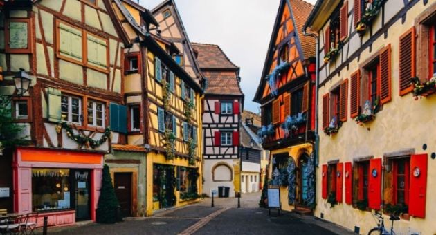 Mức lương và chi phí sinh hoạt ở Đức: Sống ở Đức có đắt không?