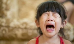 6 dấu hiệu của đứa trẻ hư