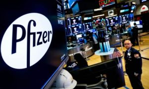 Mỹ đặt mua thêm 200 triệu liều vaccine Pfizer