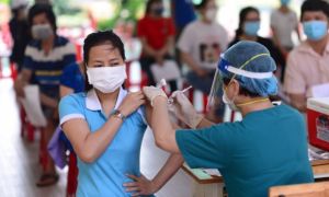 TP.HCM còn 4% người trên 18 tuổi chưa được tiêm ngừa COVID-19 mũi 1