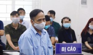 Cựu phó chủ tịch HĐND phường lừa chiếm đoạt gần 1 tỉ, lãnh 12 năm tù