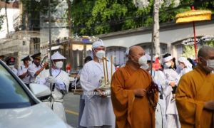 Lần đầu tiên con của ông Dũng