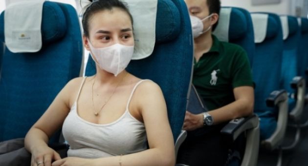 Không bắt buộc tất cả khách đi tàu, máy bay phải xét nghiệm