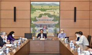 Thủ tướng kể chuyện chống dịch: Chủng Delta lây quá nhanh trong không khí