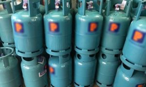 Giá gas tăng, vượt 500.000 đồng/bình: Chủ quán ăn