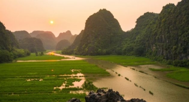 Báo Pháp: 7 trải nghiệm đáng giá để tới Việt Nam ngay khi có thể