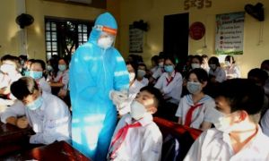 Xuất hiện chùm ca bệnh Covid-19, hàng chục nghìn học sinh phải nghỉ học