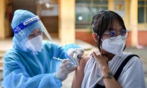 Hà Nội dự kiến tiêm vaccine Covid-19 cho gần 800.000 trẻ 12-17 tuổi