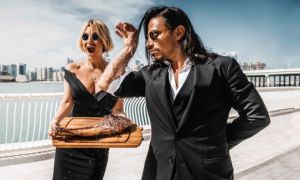 Sự xa xỉ trong chuỗi nhà hàng của Salt Bae - “thánh” rắc muối, dát vàng