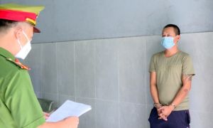 Bắt người đàn ông 30 tuổi đã có vợ đến nhà tình nhân, quay về làm lây bệnh