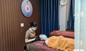 TP.HCM: Tiệm karaoke, spa… bắt đầu hoạt động lại sau nửa năm đóng cửa
