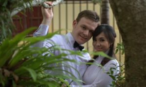 “Yêu trai Tây bằng mọi giá” là cái sai lầm cực lớn trong đời bạn!