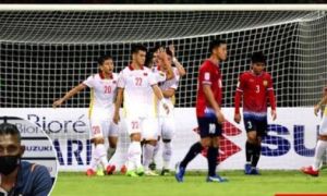 HLV Lào: “Chúng tôi tự hào vì thua Việt Nam”