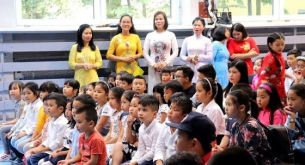 Cộng đồng người Việt năm châu tôn vinh và gìn giữ tiếng Việt