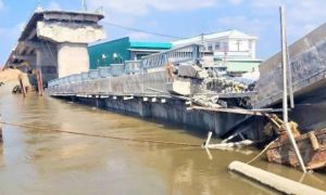 Ai chịu trách nhiệm trong sự cố sập cầu 50 tỷ ở Cà Mau?