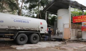 Bệnh viện Đa khoa TP Cần Thơ tiếp nhận tài trợ 20 tấn oxy lỏng