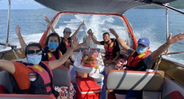Phú Quốc đông vui ngày Tết Tây nhờ du khách nội