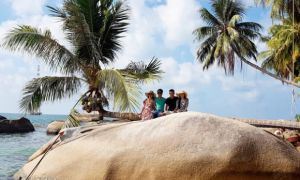 Nghỉ Tết dương lịch, miền Tây không còn vắng bóng du khách