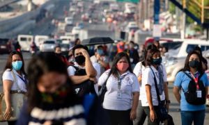 Philippines đối phó làn sóng Covid-19 mạnh chưa từng thấy do Omicron