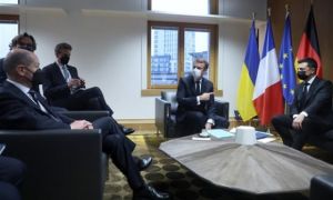 Bầu cử Tổng thống Pháp 2022: Ông Macron dẫn đầu trong thăm dò dư luận