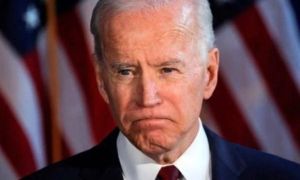 Ông Biden đối mặt tỷ lệ bất tín nhiệm kỷ lục