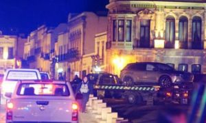 Phát hiện xe chở đầy thi thể bên ngoài tòa thị chính ở Mexico