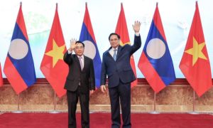Thủ tướng Phạm Minh Chính hội đàm với Thủ tướng Lào Phankham Viphavanh