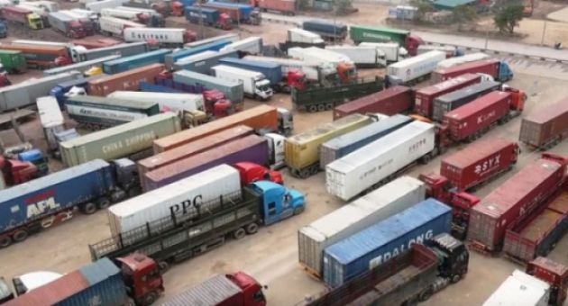 Cửa khẩu Móng Cái thông quan trở lại