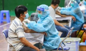 Vì sao app Sổ sức khỏe điện tử của nhiều người chưa cập nhật tiêm vắc xin mũi 3?