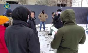 Ukraine nói bắt đặc vụ Nga âm mưu tấn công cảng