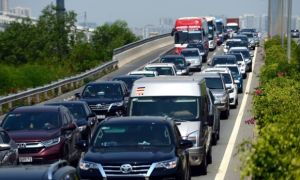 Thu hồi đề xuất người có bằng lái dưới 1 năm không chạy ôtô quá 60km/h và chạy...