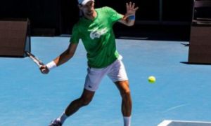Australia lại hủy visa của Djokovic