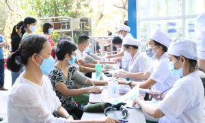 Nhiều người dân TP.HCM được khám hậu COVID-19 miễn phí